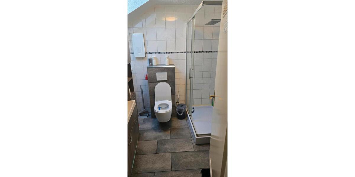 Dachgeschoßwohnung Bad Oeynhausen Rehme - 3.5 Zimmer, 70 m&sup2;, 199.000&euro; | Angebot:26738209