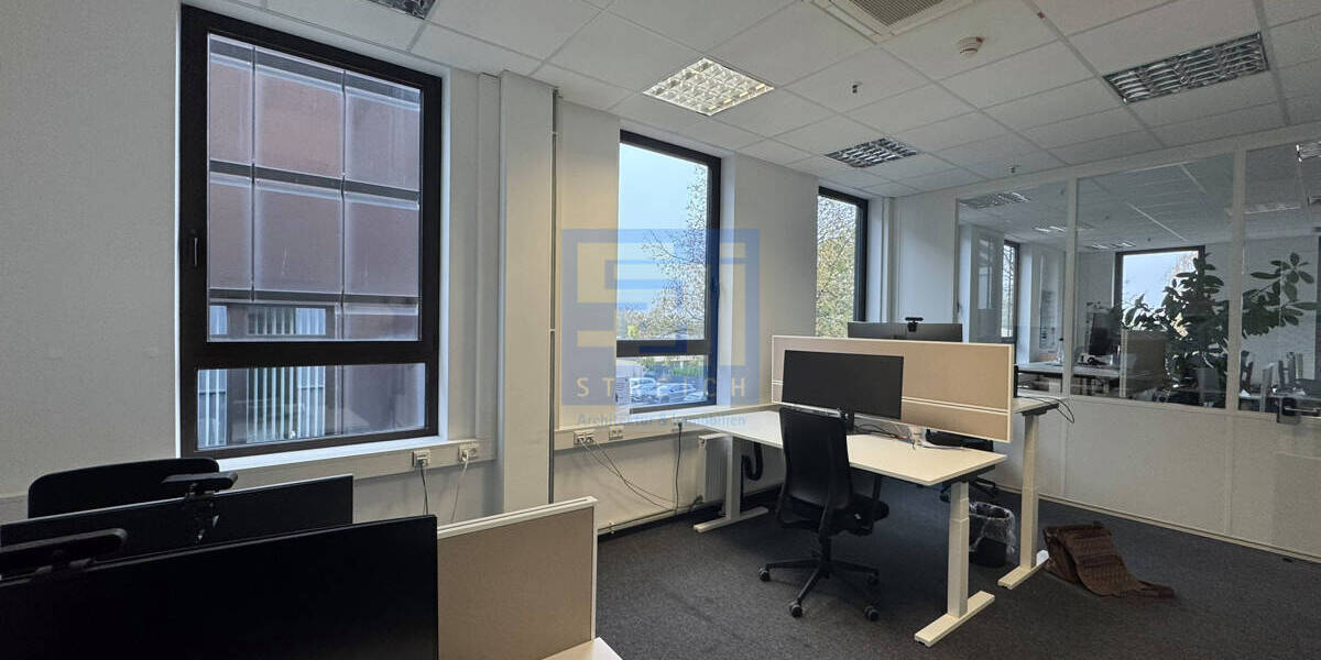 Gewerbeobjekt Bielefeld Sennestadt - 9 Zimmer, 810 m&sup2;, 6.885&euro; | Angebot:25669078