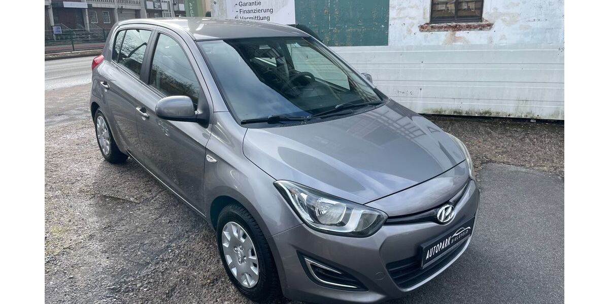 Hyundai i20 126.390 km 4.950 &euro; Bielefeld 33617