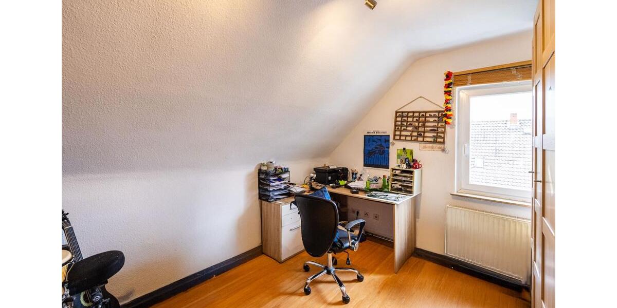 Dachgeschoßwohnung Bielefeld Schildesche - 3 Zimmer, 52 m&sup2;, 650&euro; | Angebot:26506480