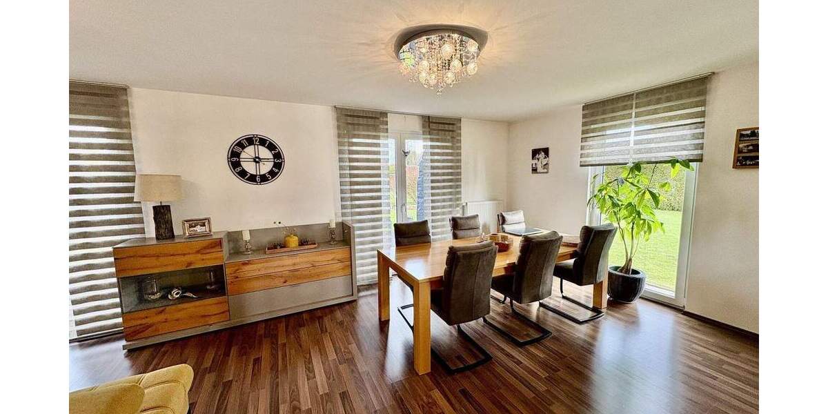 Einfamilienhaus Bad Salzuflen / Holzhausen Holzhausen - 4 Zimmer, 125 m&sup2;, 480.000&euro; | Angebot:26715211