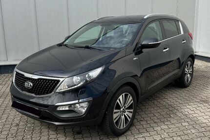 Kia Sportage 81.000 km 13.900 &euro; Bielefeld 33649