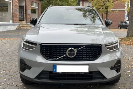Volvo XC40 11.000 km 39.490 € Gütersloh 33330