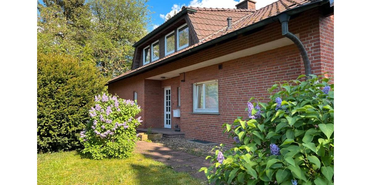Einfamilienhaus Schloß Holte-Stukenbrock Stukenbrock - 6 Zimmer, 150 m&sup2;, 450.000&euro; | Angebot:26974863