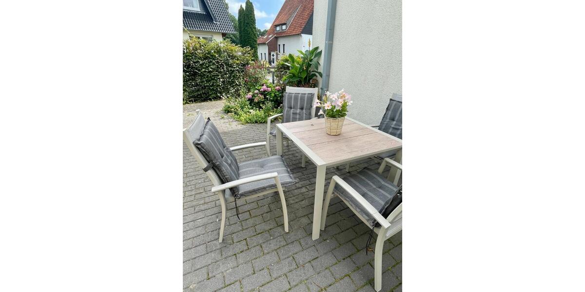 Etagenwohnung Detmold Hakedahl - 1 Zimmer, 25 m&sup2;, 540&euro; | Angebot:25782979