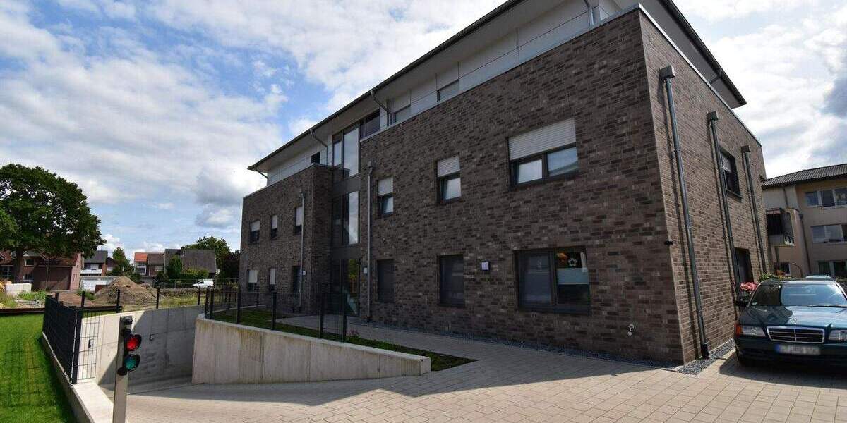 Etagenwohnung Versmold Bockhorst - 2 Zimmer, 74 m&sup2;, 277.650&euro; | Angebot:25708856