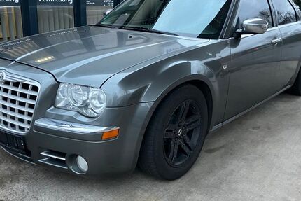 Chrysler 300C 233.000 km 2.998 &euro; Gütersloh 33332