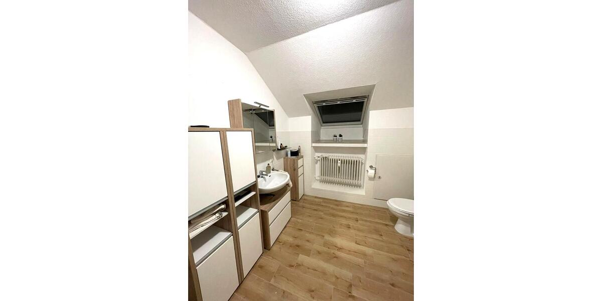 Dachgeschoßwohnung Harsewinkel - 3 Zimmer, 84 m&sup2;, 185.000&euro; | Angebot:26945402