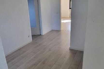 Wohnung Detmold Hakedahl - 3 Zimmer, 66 m&sup2;, 640&euro; | Angebot:24873203