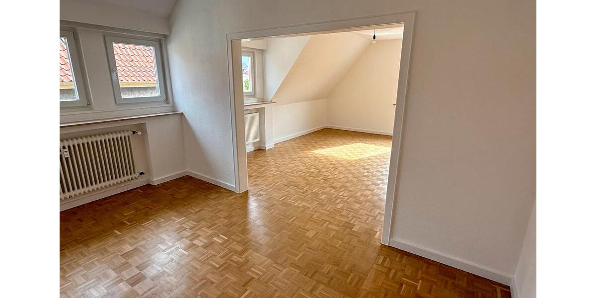Dachgeschoßwohnung Bielefeld Heepen - 4 Zimmer, 82 m&sup2;, 998&euro; | Angebot:26642918
