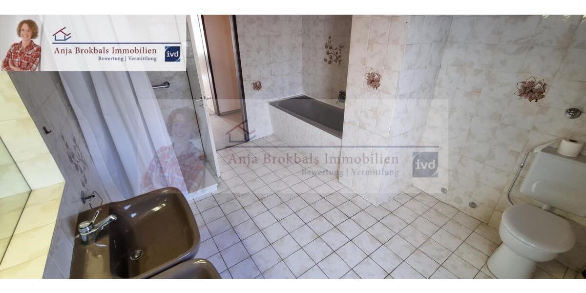 Reihenhaus mit Garage - ideal für kleine Handwerkerfamilie - provisionsfrei für Käufer 4 zimmer