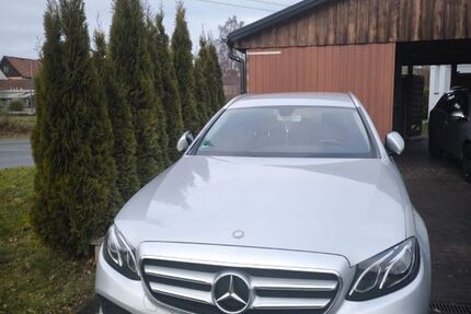 Mercedes-Benz E 220 73.372 km 24.800 &euro; Leopoldshöhe 33818
