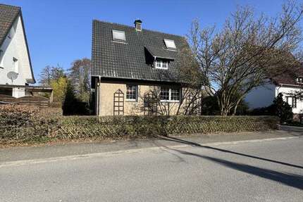 Haus Gütersloh Isselhorst - 7 Zimmer, 140 m&sup2;, 450.000&euro; | Angebot:26201145