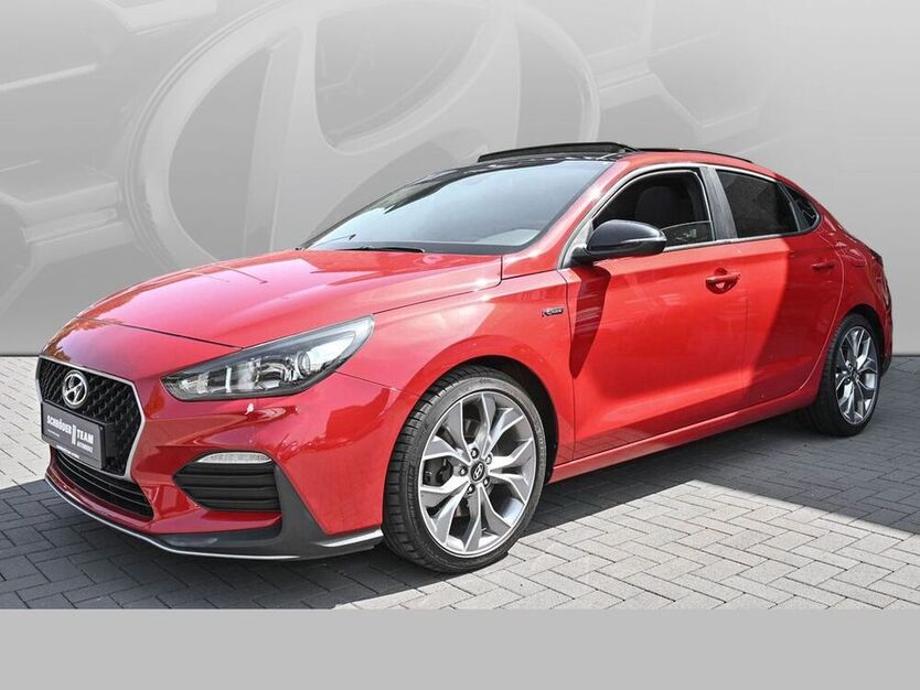 i30