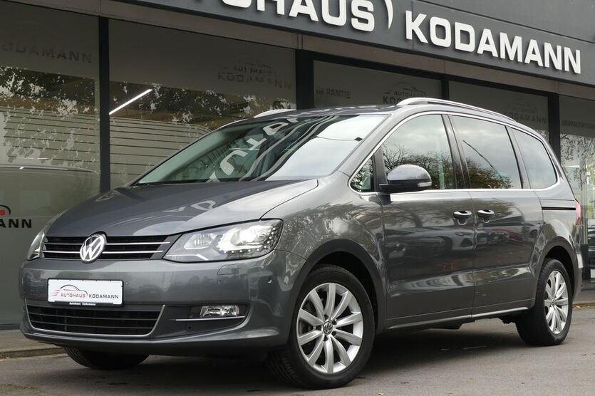 VW Sharan 136.601 km 26.950 € Rheda-Wiedenbrück 33378