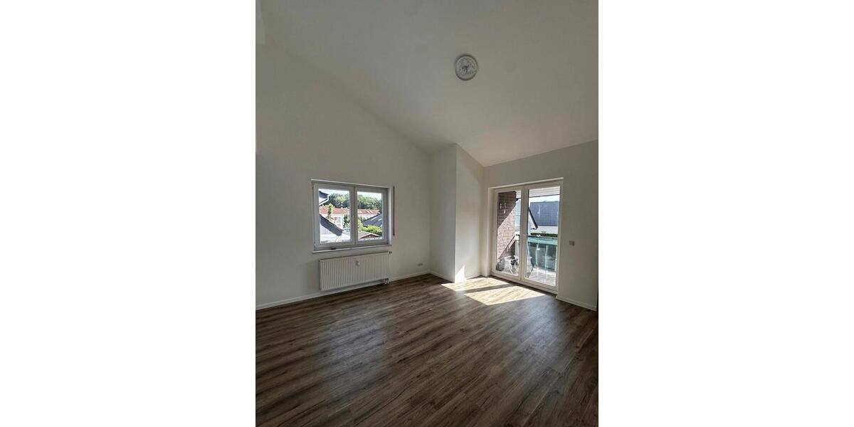 Maisonettenwohnung Steinhagen - 5 Zimmer, 125 m&sup2;, 1.250&euro; | Angebot:26700875