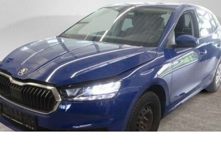 Skoda Fabia 13.084 km 14.210 &euro; Lemgo 32657