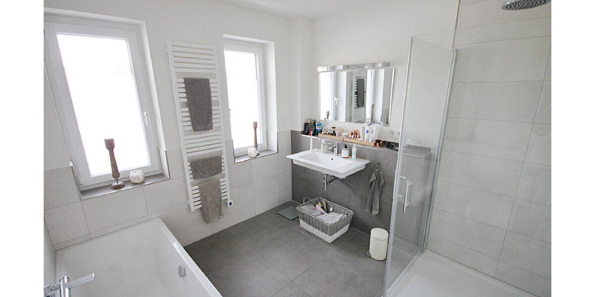 Bungalow Oerlinghausen Helpup - 4 Zimmer, 132 m&sup2;, 590.000&euro; | Angebot:26607185