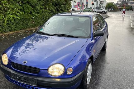 Toyota Corolla 163.000 km 1.990 € Paderborn 33100