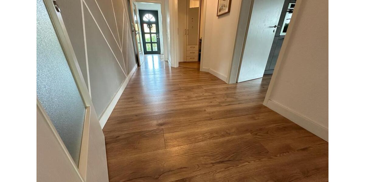 Erdgeschoßwohnung Herford - 3.5 Zimmer, 135 m&sup2;, 385.000&euro; | Angebot:25540094