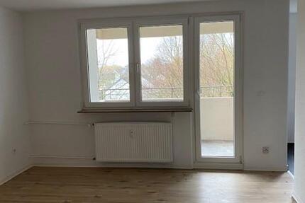 Wohnung Bielefeld Jöllenbeck - 3 Zimmer, 80 m&sup2;, 589&euro; | Angebot:23153736