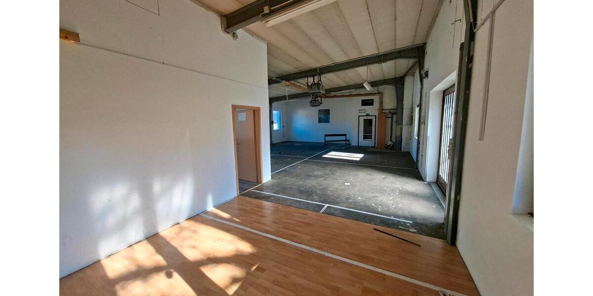 Gewerbeobjekt Bad Salzuflen Biemsen-Ahmsen - 670&euro; | Angebot:25305764