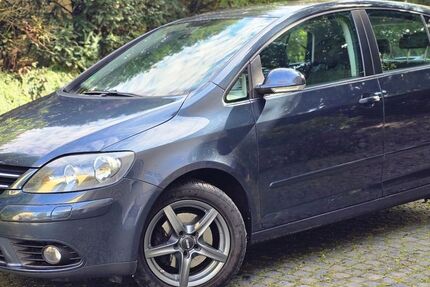 VW Golf 193.000 km 2.990 &euro; Borgholzhausen 33829