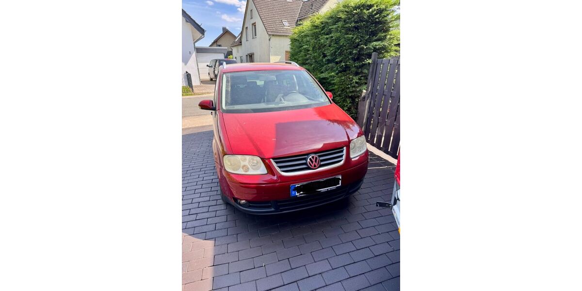 VW Touran 232.000 km 3.500 &euro; Bielefeld 33699