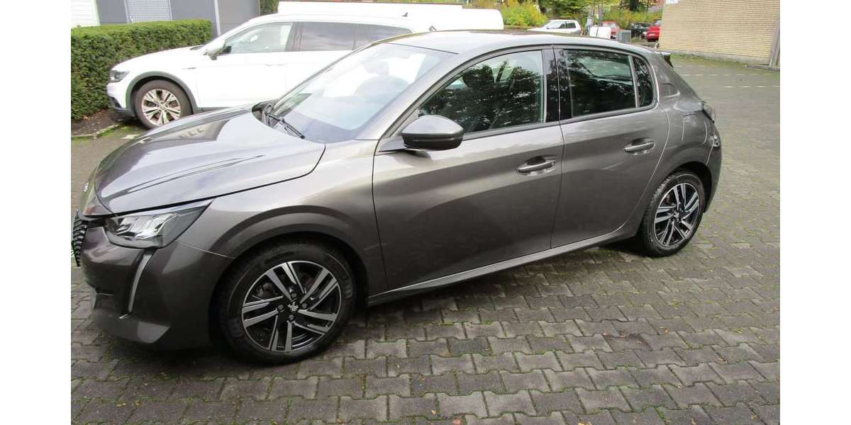 Peugeot 208 40.800 km 12.990 &euro; Verl 33415