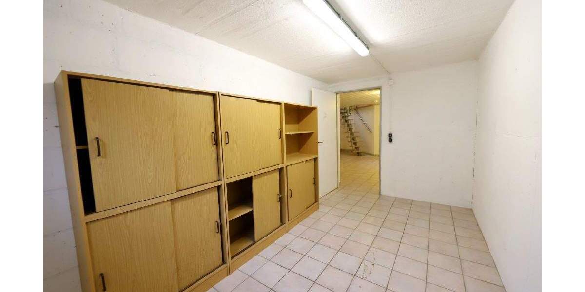 Etagenwohnung Lage Waddenhausen - 3 Zimmer, 85 m&sup2;, 160.000&euro; | Angebot:25689544