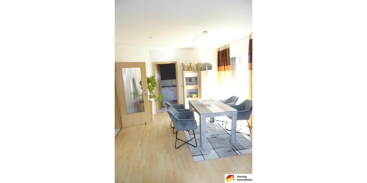 Dachgeschoßwohnung Bielefeld Jöllenbeck - 3 Zimmer, 70 m&sup2;, 580&euro; | Angebot:26299768