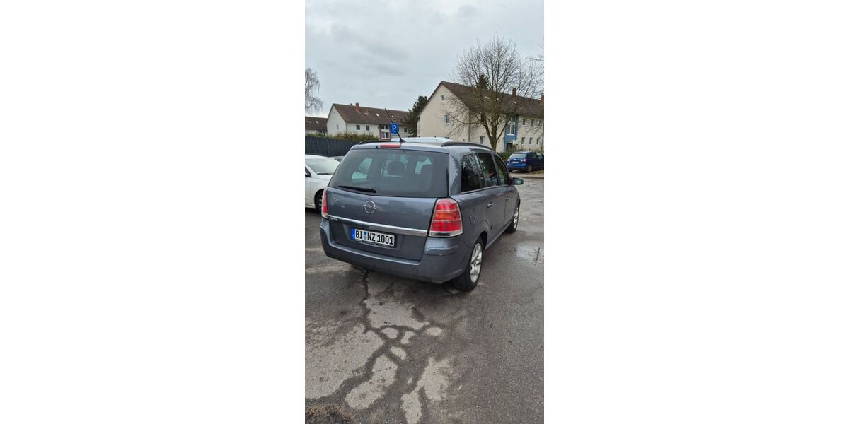 Opel Zafira 226.480 km 2.700 &euro; Bielefeld 33609