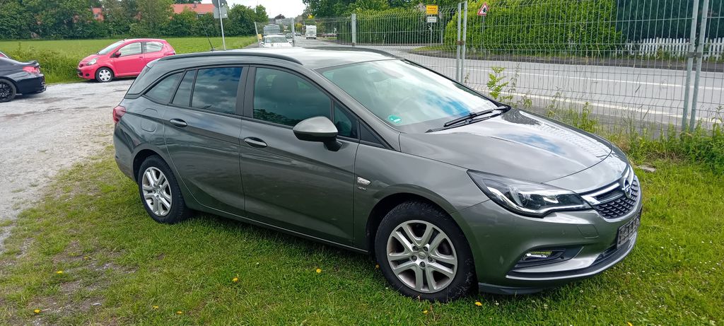 Opel Astra 84.000 km 8.700 &euro; Lage 32791