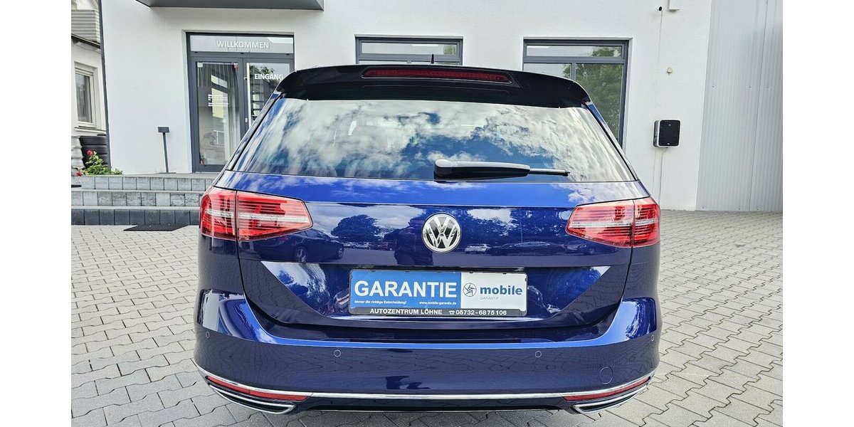 VW Passat Variant 2.0 TDI 4M Highline R-Line 360° 128.350 km 21.990 &euro; Löhne 32584