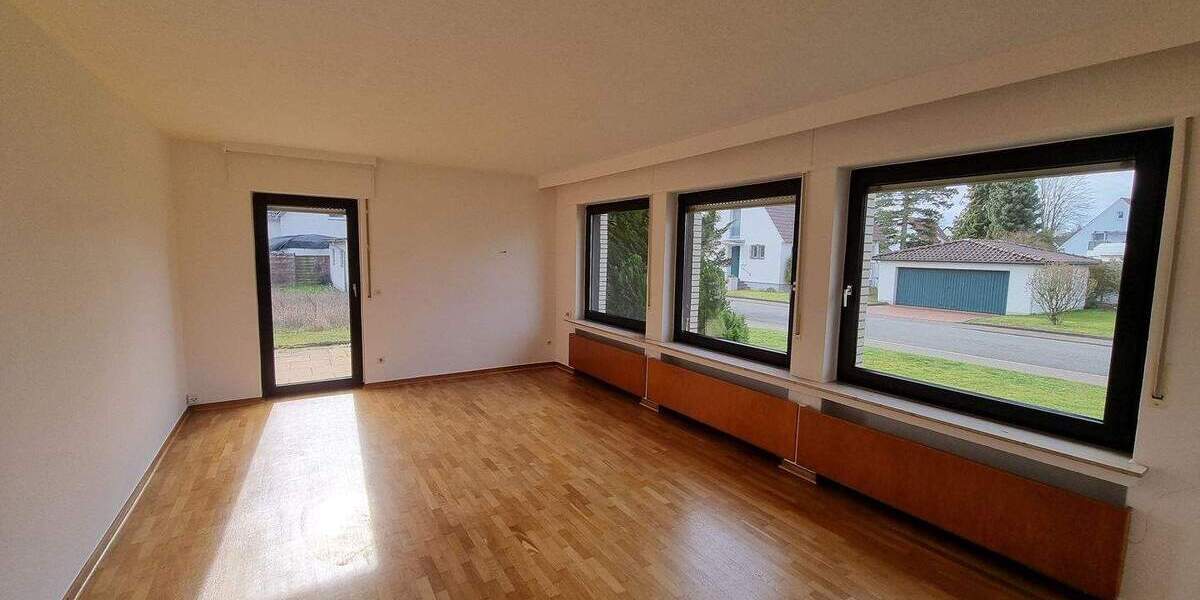 Etagenwohnung Bad Rothenfelde - 3 Zimmer, 90 m&sup2;, 650&euro; | Angebot:25683064