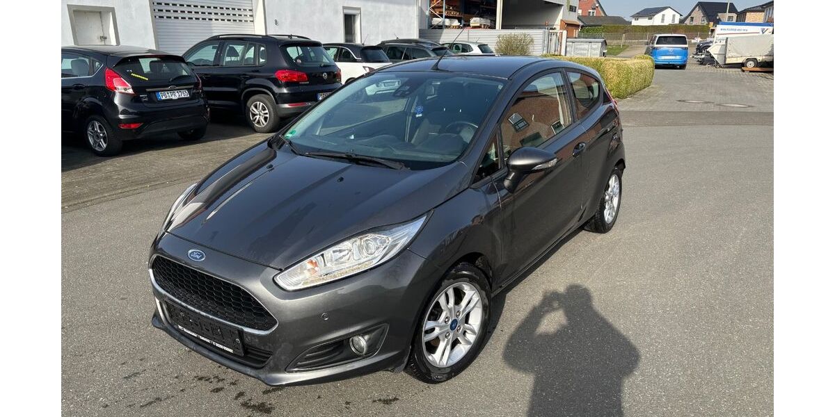 Ford Fiesta 108.777 km 7.000 &euro; Delbrück 33129