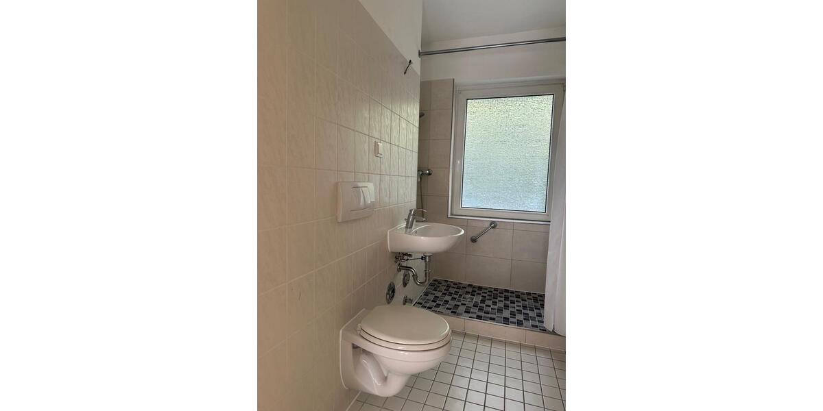 Etagenwohnung Detmold - 3 Zimmer, 52 m&sup2;, 450&euro; | Angebot:26465481