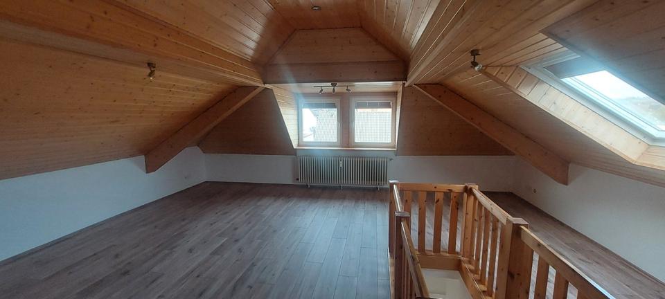 Maisonettenwohnung Bad Salzuflen Ehrsen-Breden - 4 Zimmer, 152 m&sup2;, 1.150&euro; | Angebot:26462495