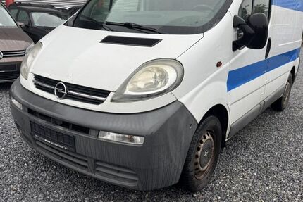 Opel Vivaro 164.000 km 1.799 € Paderborn 33100