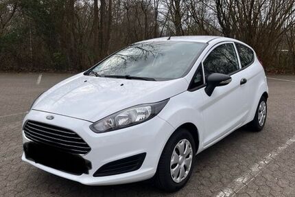 Ford Fiesta 20.500 km 4.500 &euro; Bad Salzuflen 32105
