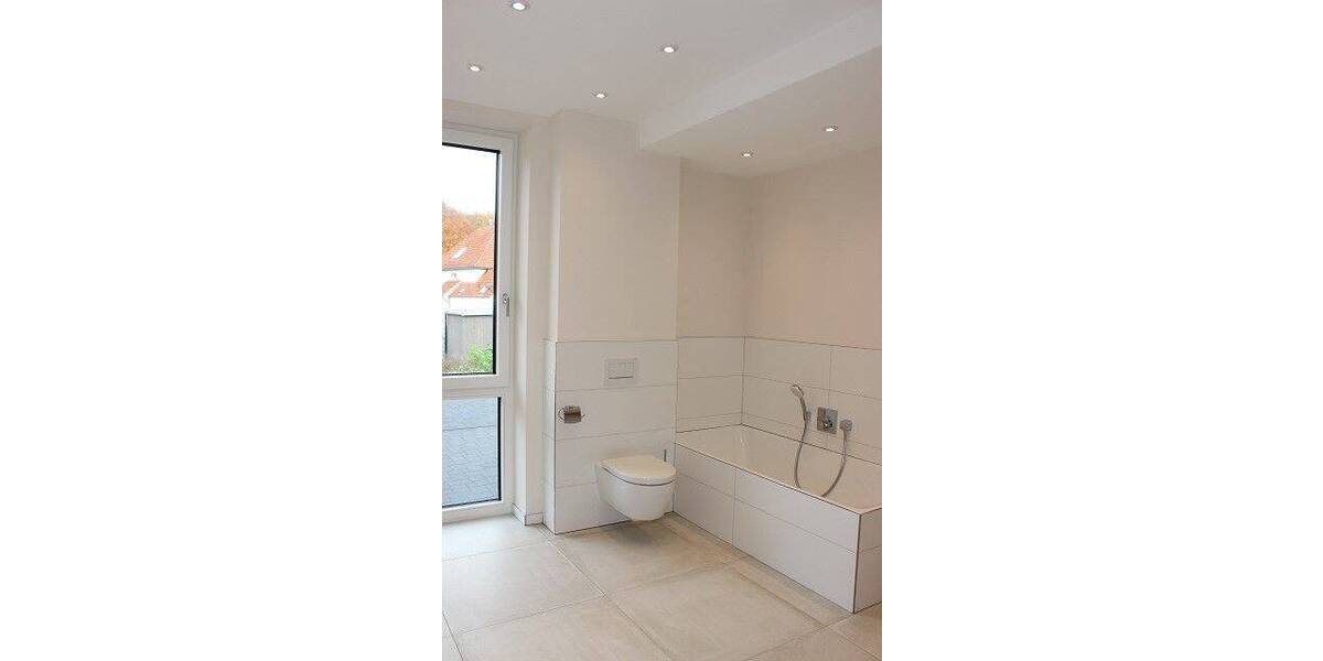 Etagenwohnung Bielefeld Jöllenbeck - 3 Zimmer, 108 m&sup2;, 1.188&euro; | Angebot:26128332