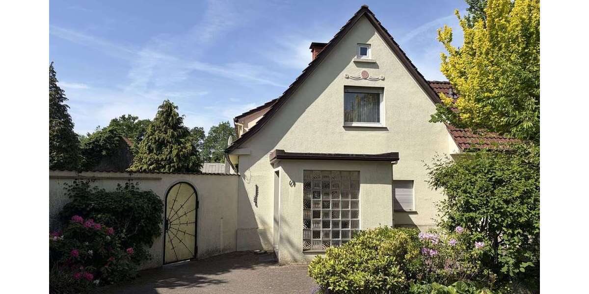 Einfamilienhaus Detmold / Pivitsheide Pivitsheide - 7 Zimmer, 147 m&sup2;, 235.000&euro; | Angebot:27018057