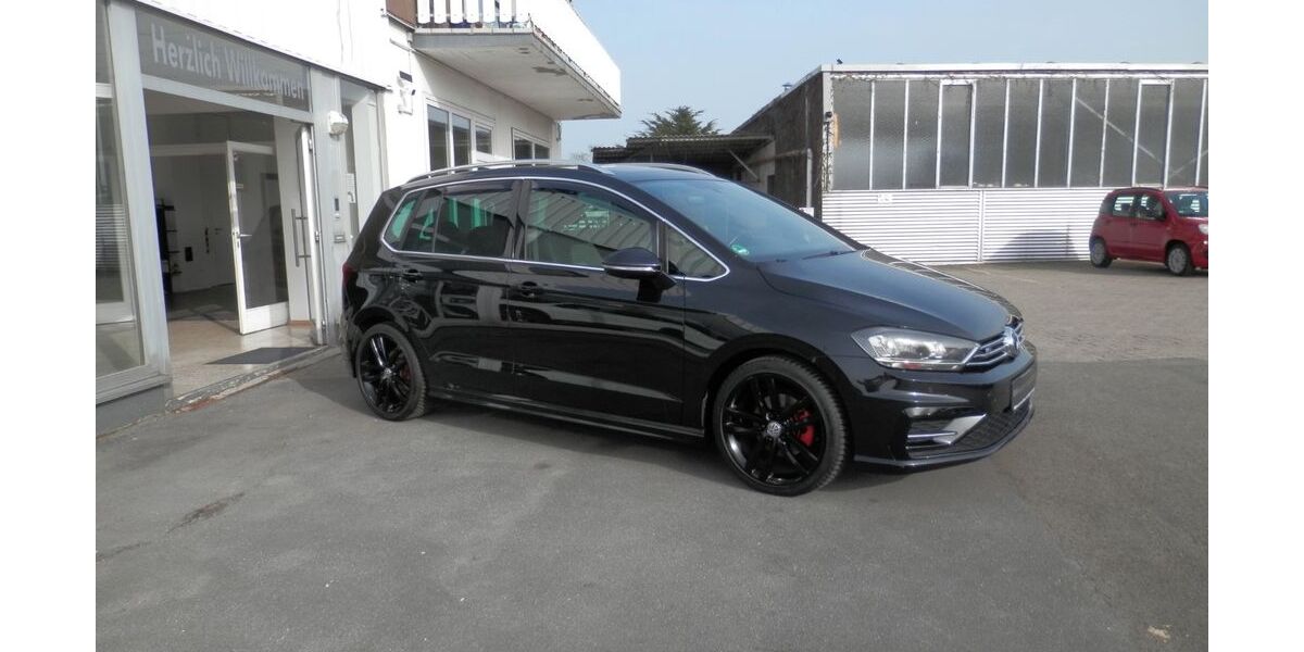 VW Golf 111.393 km 16.990 &euro; Bünde 32257