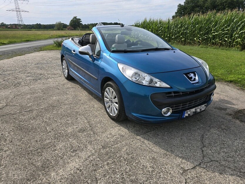 Peugeot 207 CC 92.000 km 4.300 € Bielefeld 33602