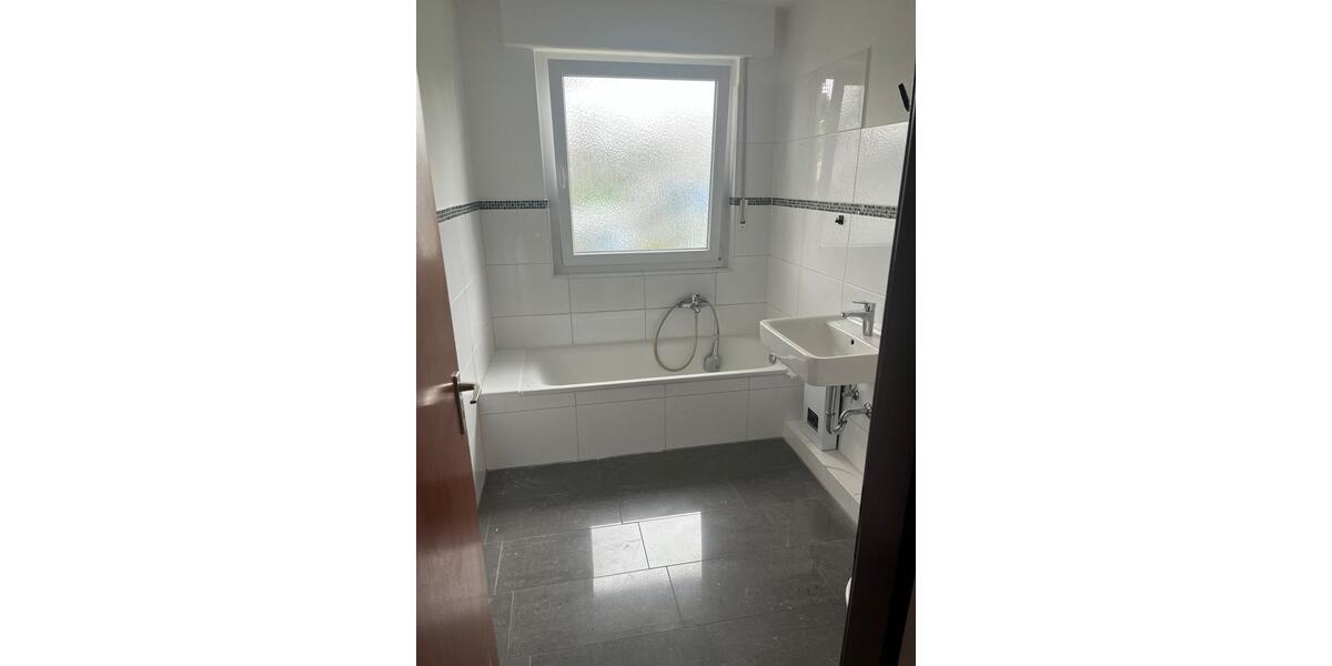 Etagenwohnung Bielefeld Brackwede - 3 Zimmer, 80 m&sup2;, 190.000&euro; | Angebot:26481982