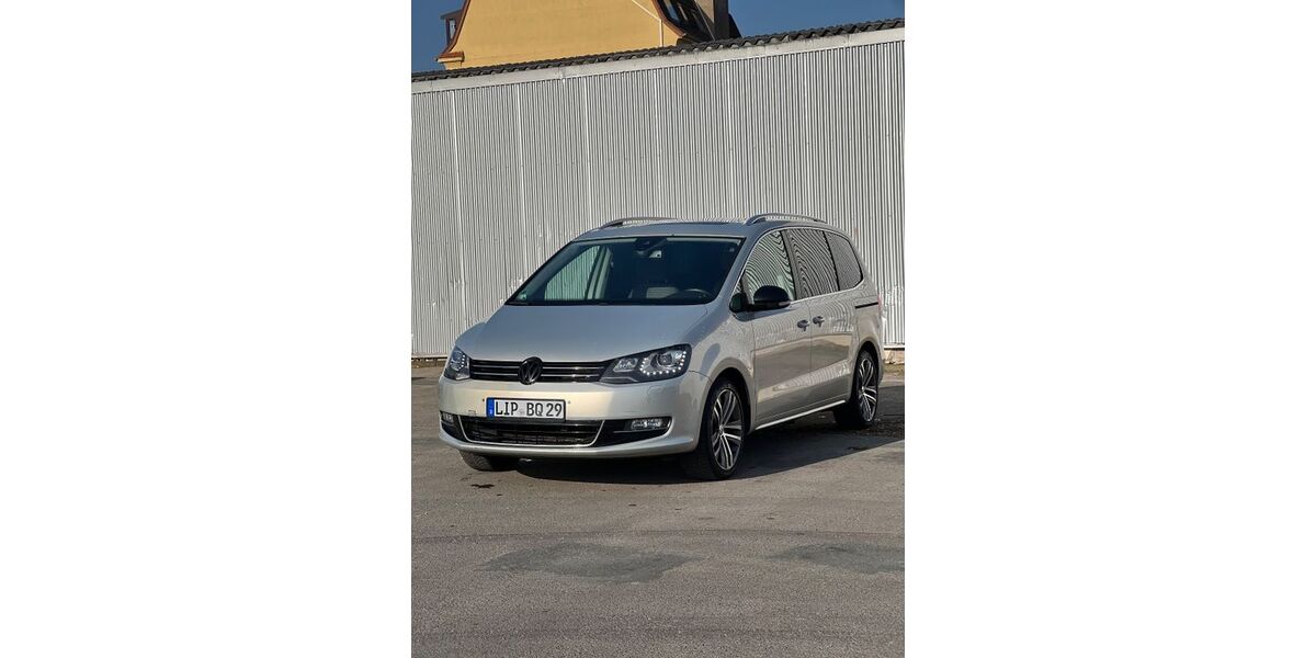 VW Sharan 302.500 km 7.550 &euro; Detmold 32758