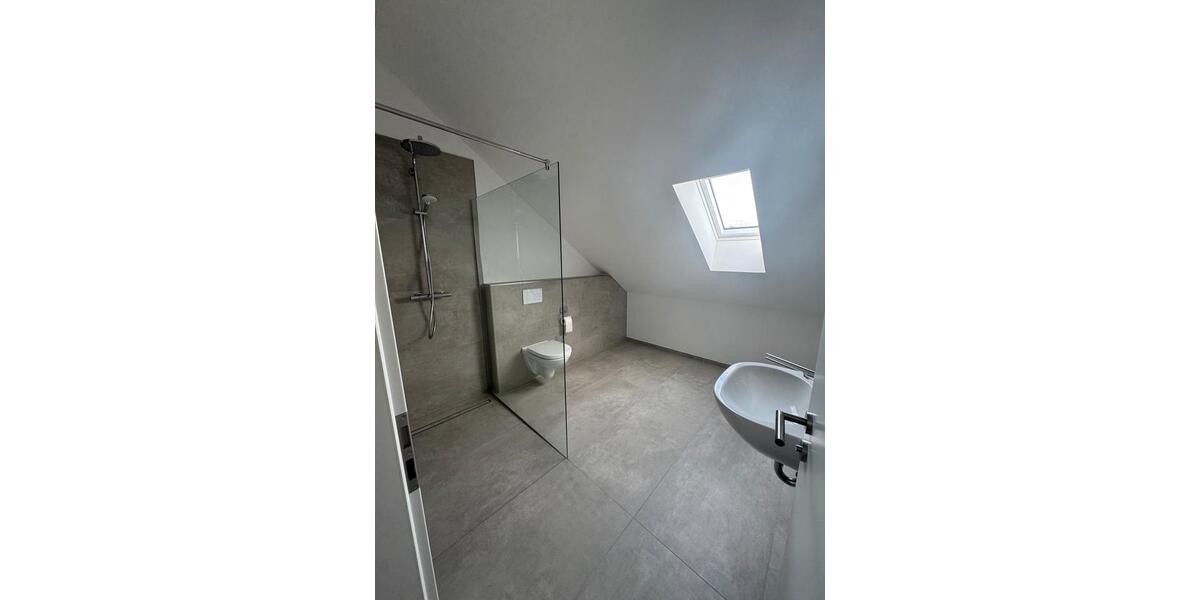 Doppelhaushälfte Bielefeld Sennestadt - 5 Zimmer, 165 m&sup2;, 1.680&euro; | Angebot:25358170