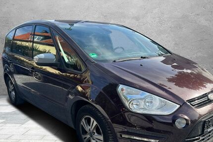 Ford S-Max 203.000 km 3.999 &euro; Detmold 32758