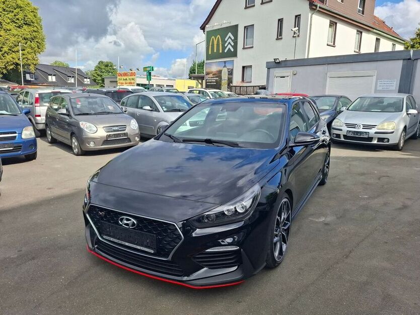 i30