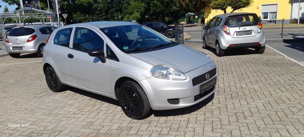 Fiat Punto 94.567 km 4.250 € Hiddenhausen 32120